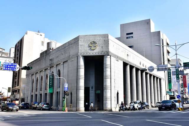 土地銀行(原日本勸業銀行台南支店）