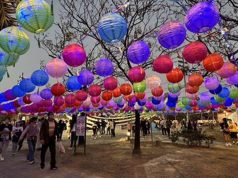 安平漁人碼頭-大魚的祝福_祈願燈