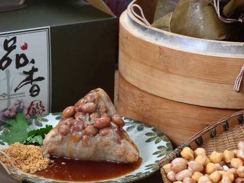 品香肉粽_月桃叶花生粽