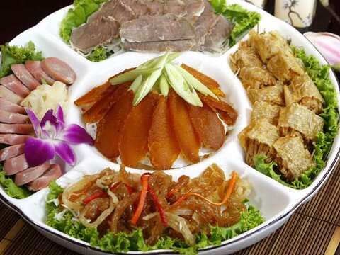 团餐大车拼-府城食府-府城乌鱼子胡八切拼盘