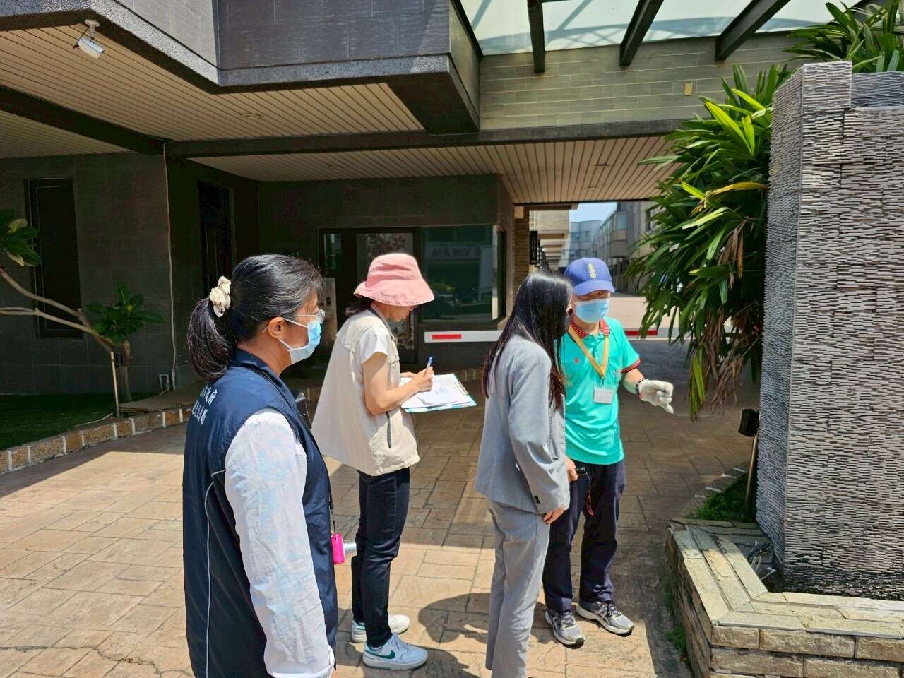 尤天厚副秘書長指點注意事項