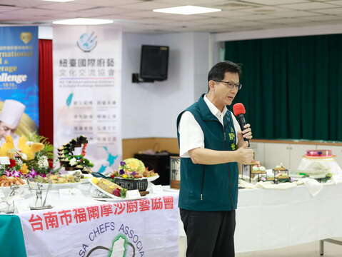 南市府殷世熙副秘书长致词