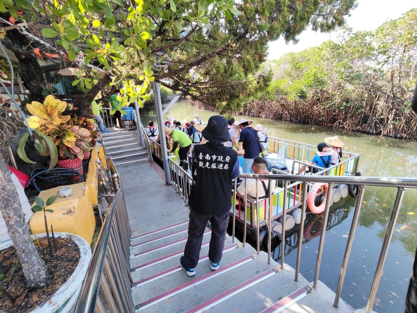 觀光旅遊局稽查