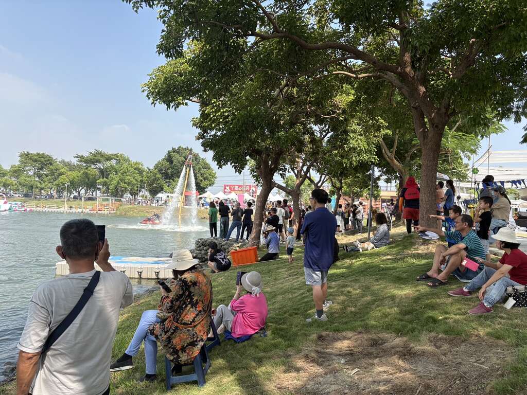 「葫蘆埤玩埤一夏」10月18日熱鬧開幕　水上鋼鐵人飛行特技秀掀起全場驚呼