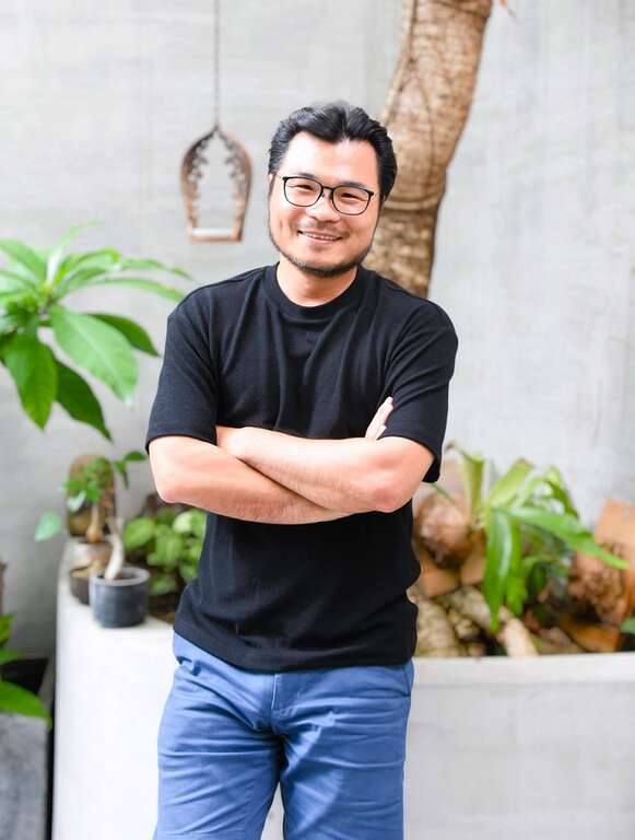 臺南奇人帶路」藝術家楊士毅創作不為藝術,而是傳遞幸福與力量