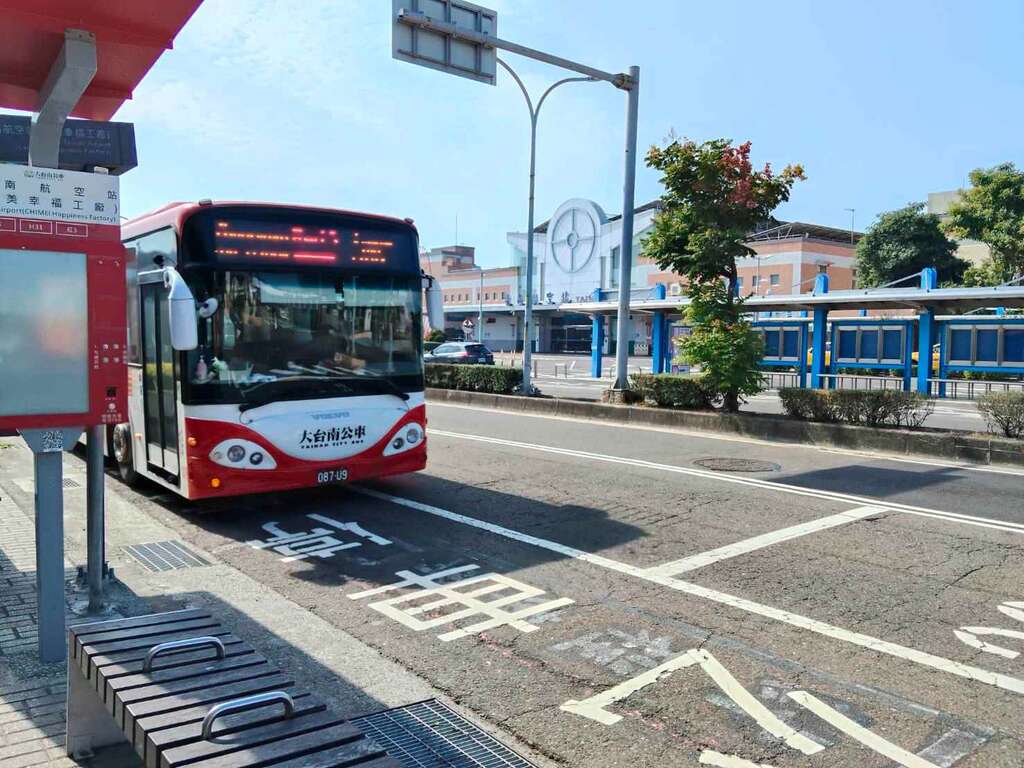 臺南機場直飛日本熊本、沖繩即將啟航 旅遊服務準備好了 迎接入境遊客輕鬆暢遊臺南！