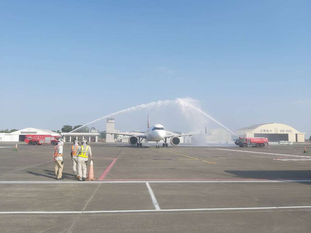 「臺南-熊本」航線正式啟航 黃偉哲市長宣佈臺南國際航線再添里程碑，深化臺日雙向交流