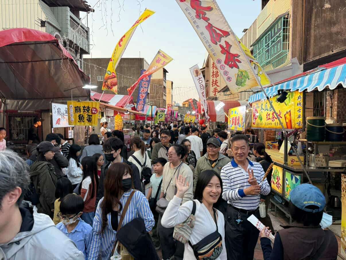 鹽水橋南老街過年人氣滿滿滿
