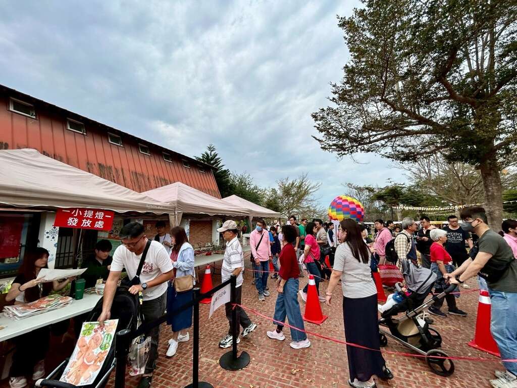 萌力衝擊！臺南「卡比胖拉」小提燈首日(2/27)人氣爆棚 2月28日還有一天 領燈攻略一次看