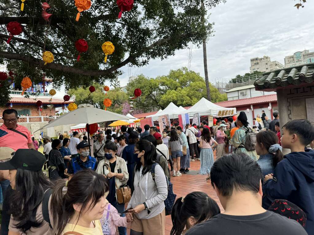 鬧元宵繼續瘋台南！百萬煙火 國際蘭展 古蹟市集熱鬧登場
