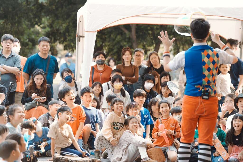 萧壠14仓儿童艺术节(历史照片)(南市文化局提供)