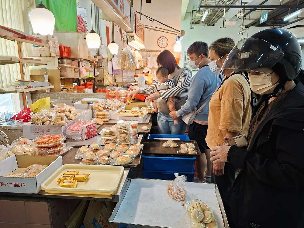 「鹹甜引路臺南味」百年時光揉捻餅香，「永南興餅舖」從批發轉戰零售，古早味傳遞情懷
