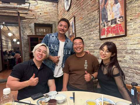 KOL於筑馨居享用米其林美食