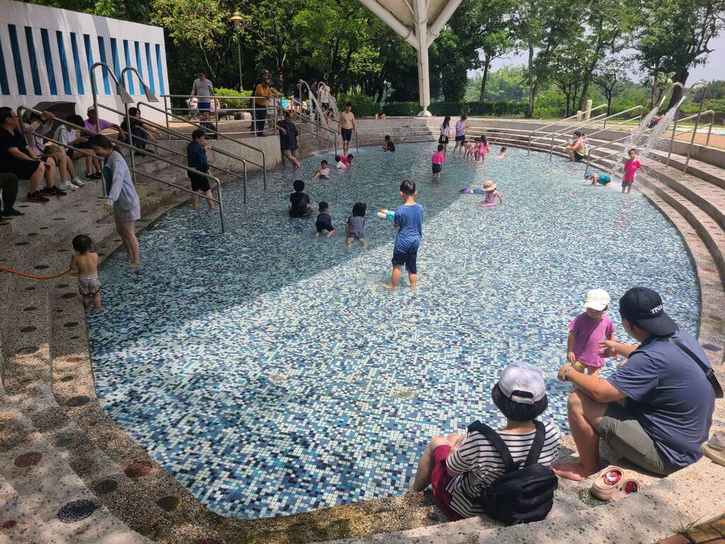 「2026東門城外遊香洋」今日(6/6)熱鬧登場 水域遊憩體驗、市集、DIY活動邀您暢玩關廟