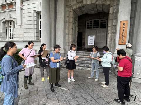 手语导览员培训现场景点导览解説