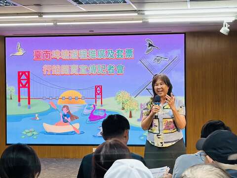 查亩营文史观光发展协会专案管理人黄秀英