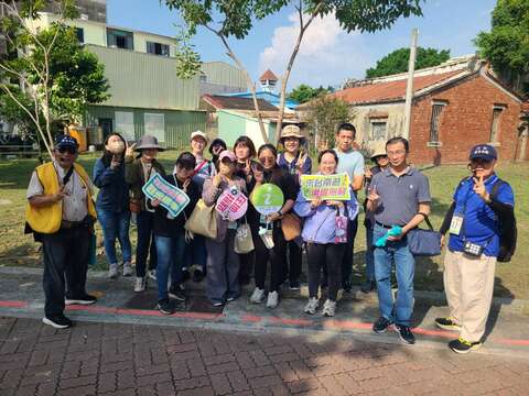 115问路店教育训练_户外导览