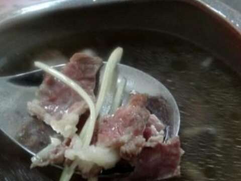 清爽牛肉汤与新式凉伴的相遇  (「2013台南美食节」 舌尖台南-台南美食图文比赛第六名)