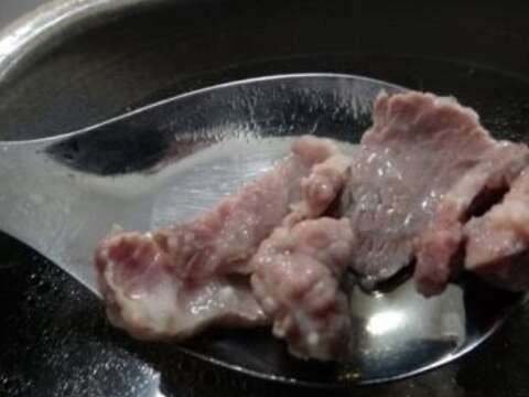 清爽牛肉汤与新式凉伴的相遇  (「2013台南美食节」 舌尖台南-台南美食图文比赛第六名)