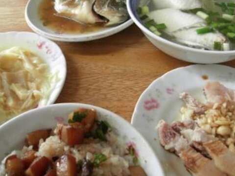 老手的福生和阿和肉燥飯  (「2013台南美食節」 舌尖台南-台南美食圖文比賽第八名)