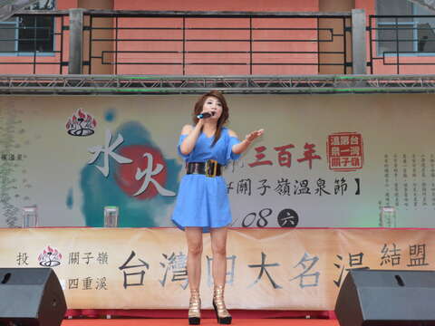 陈思安演唱