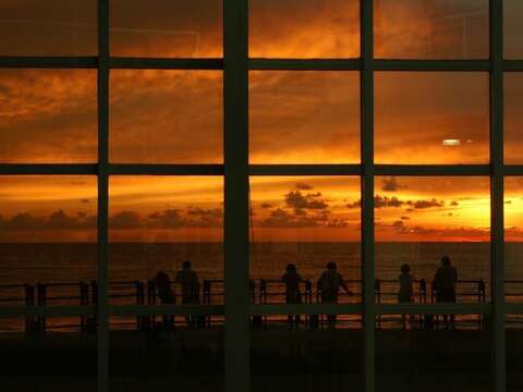 黄金海岸船屋看夕阳