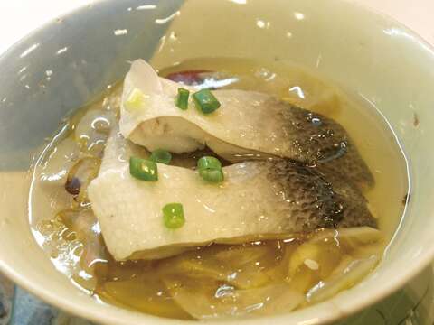 不只牛肉湯，「虱目魚湯」也是台南式早餐具有代表性的美食~