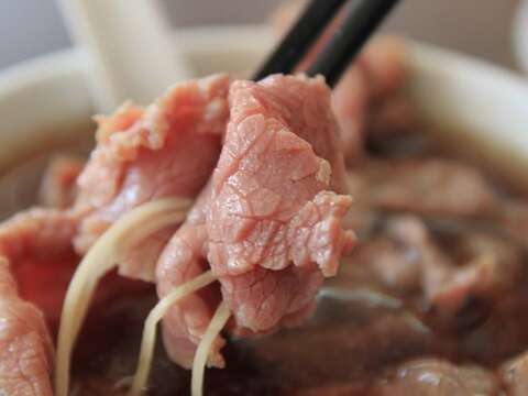 臺南必吃美食-牛肉湯，最具有台南式早餐代表之一
