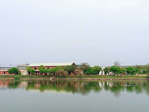 葫蘆埤自然公園享受田野悠閒及埤塘風貌的環埤步道