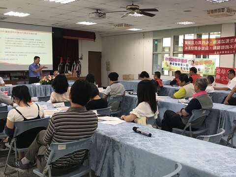 台南香科年检讨会议进行中
