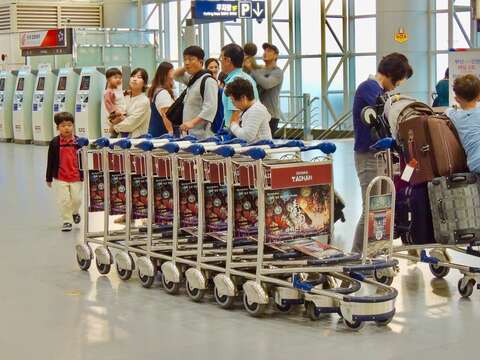釜山机场手推车