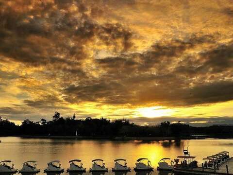 虎头埤风景区晨曦