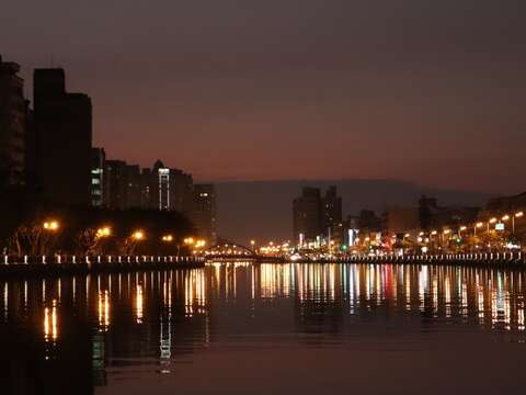 運河-金色流域