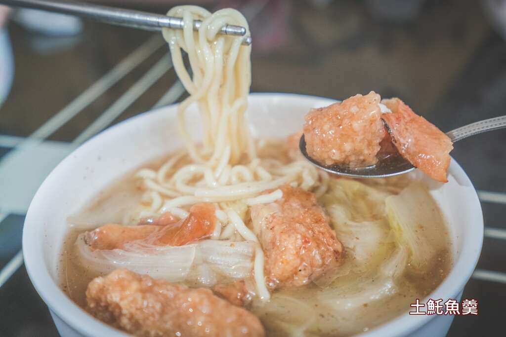 台南旅游票选美食第一名-土魠鱼羹