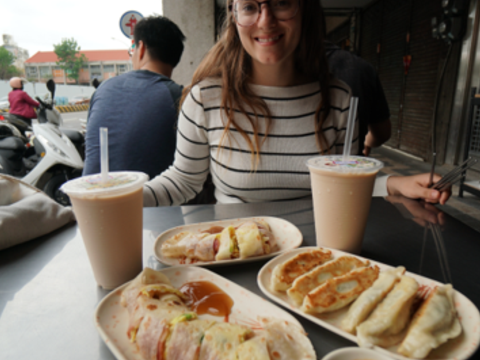 美しい一日のスタートは台南式朝食