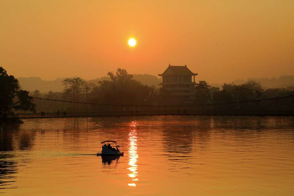 虎头埤风景区晨曦