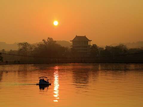 虎头埤风景区晨曦