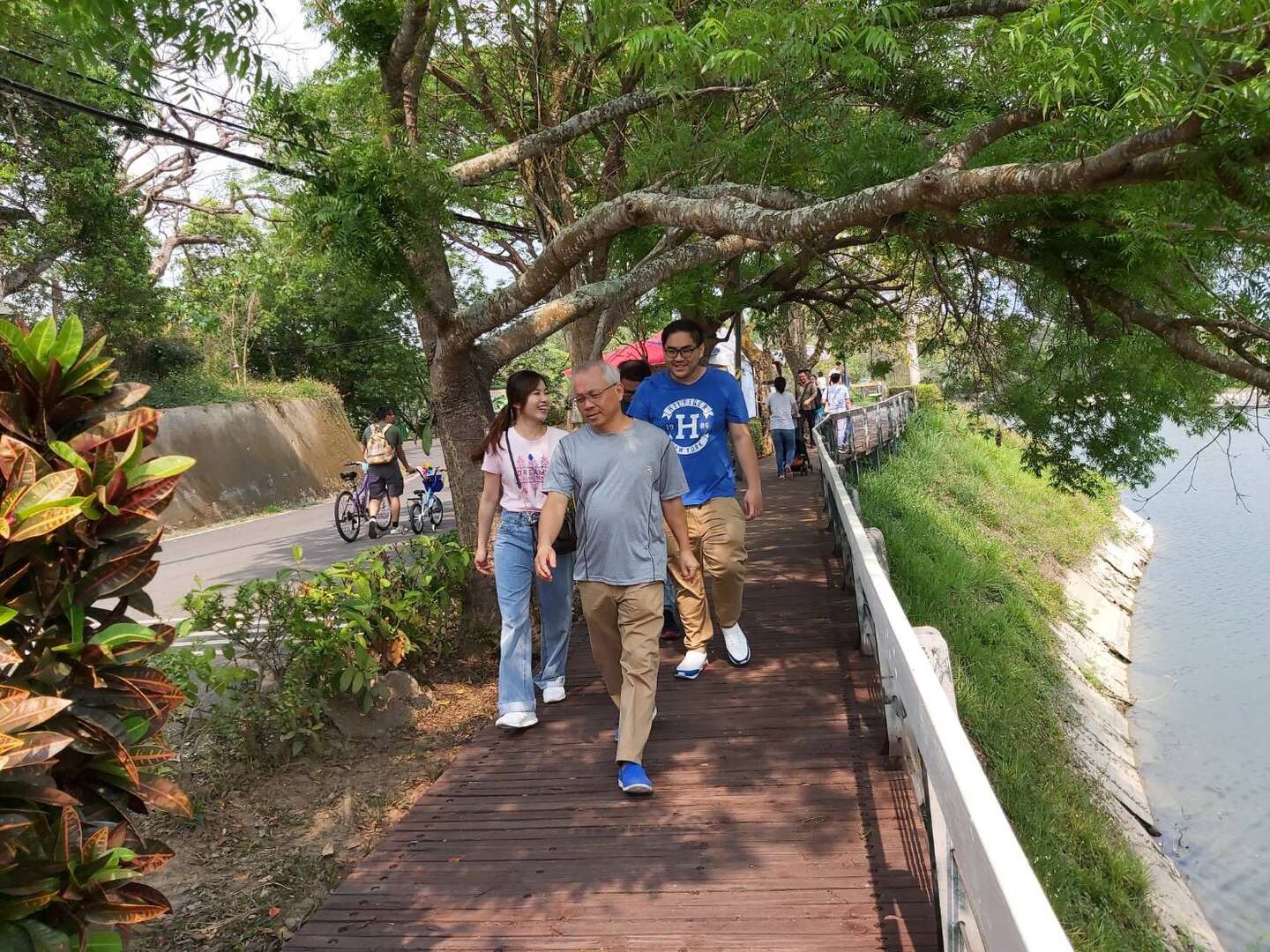虎頭埤風景區健走步道