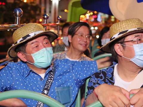 防疫五月天帶動台南觀光人潮成長-雙層巴士遊台南