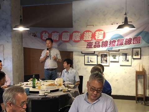 台湾观光协会韩国观光市场暨行销谘询委员会召集人王全玉董事长分享韩国观光市场行销经验