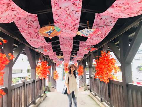 閑雲橋燈飾