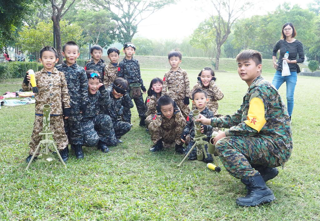 萌兵大冒险 ,邀请小小兵来体验军中生活