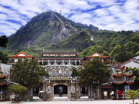 火山碧雲寺