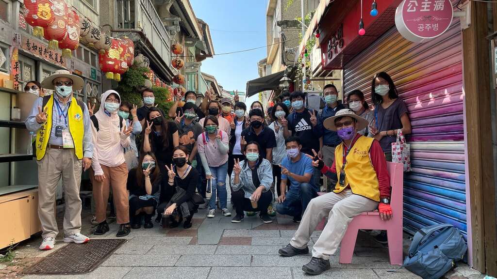 实地走访五条港街区