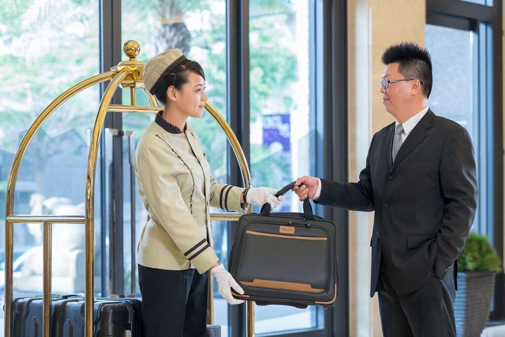 入口接待