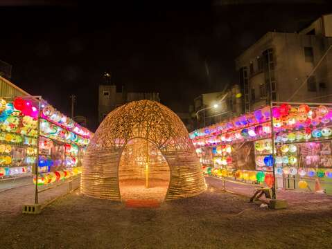 六甲媽祖廟燈會(六甲媽祖廟提供)