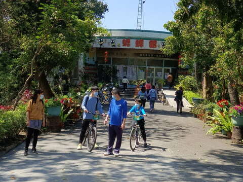 全台第一間蟋蟀館