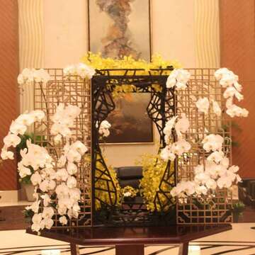 大亿丽致去年配合2012兰展施作之入口意象作品2
