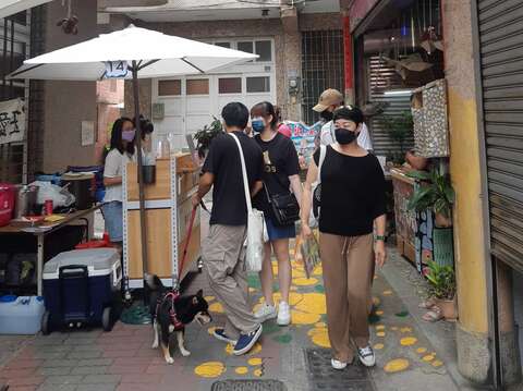 民众参与在地文创环保市集