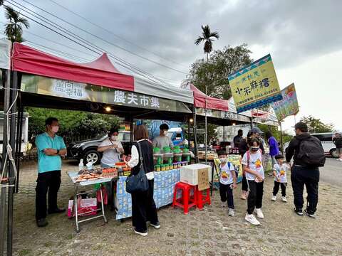 賞螢季-農夫市集展售